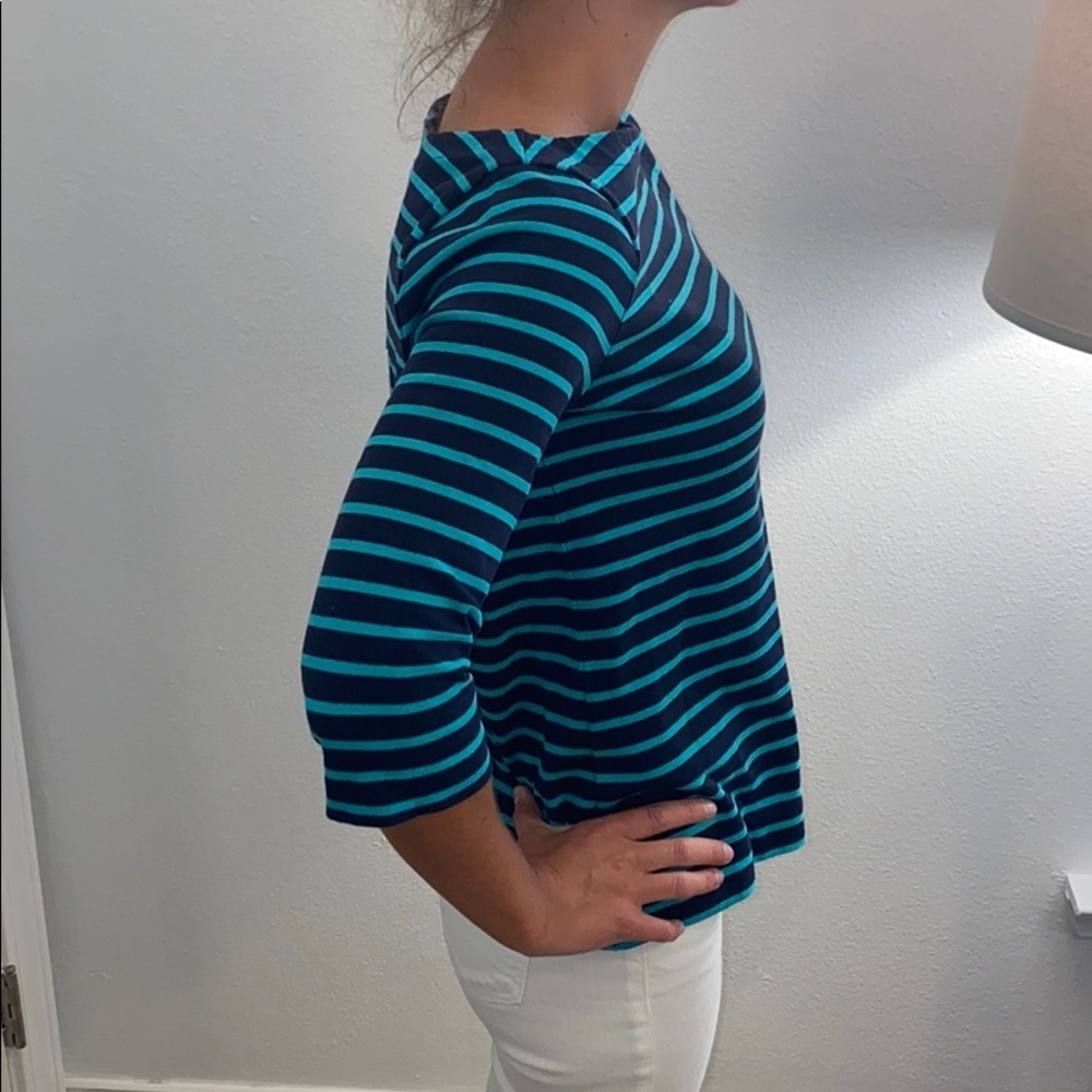 Loft Top - Picture 3 of 4